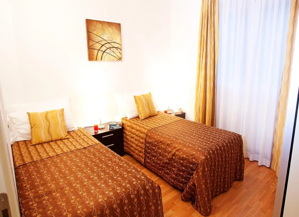 Tremezzo Residence-11 Apartments To Choose From In An Exclusive Residence By Italian Apartments Italien