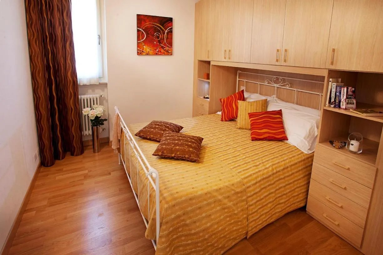 Tremezzo Residence-11 Apartments To Choose From In An Exclusive Residence By Italian Apartments 0*,  Italien