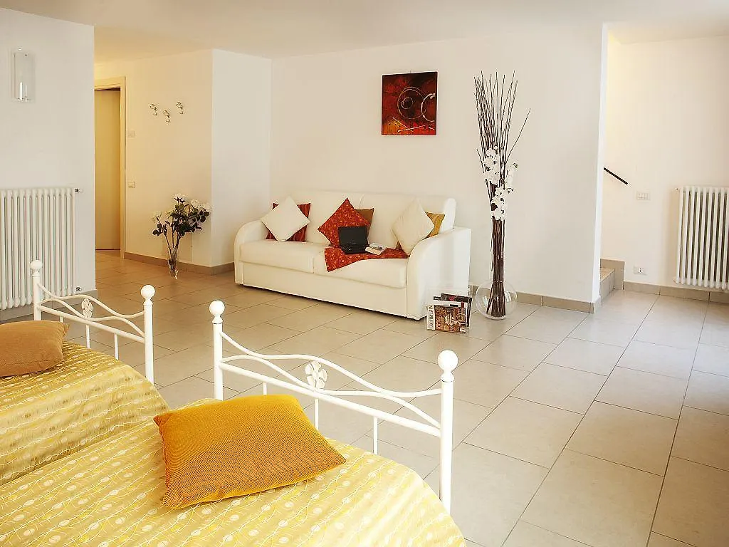 Tremezzo Residence-11 Apartments To Choose From In An Exclusive Residence By Italian Apartments