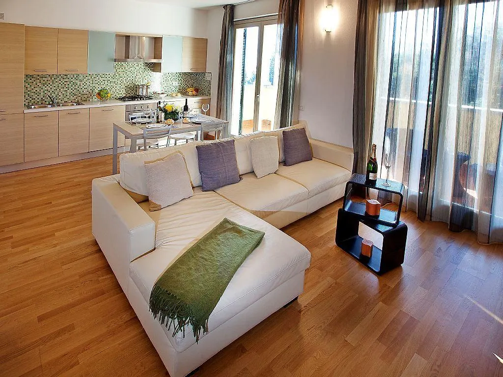 Tremezzo Residence-11 Apartments To Choose From In An Exclusive Residence By Italian Apartments